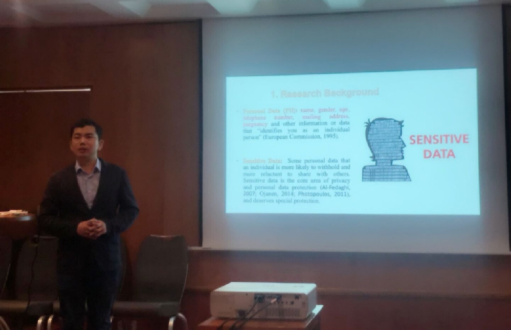 哔哩轻小说师生5篇论文入选2018年ICA会议   王敏老师参会